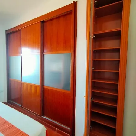 Soho Views & Parking Apartment *