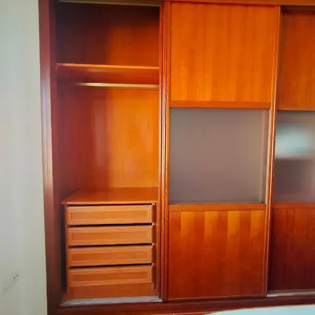 Soho Views & Parking Lejlighed