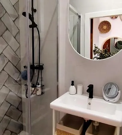 Soho Views & Parking