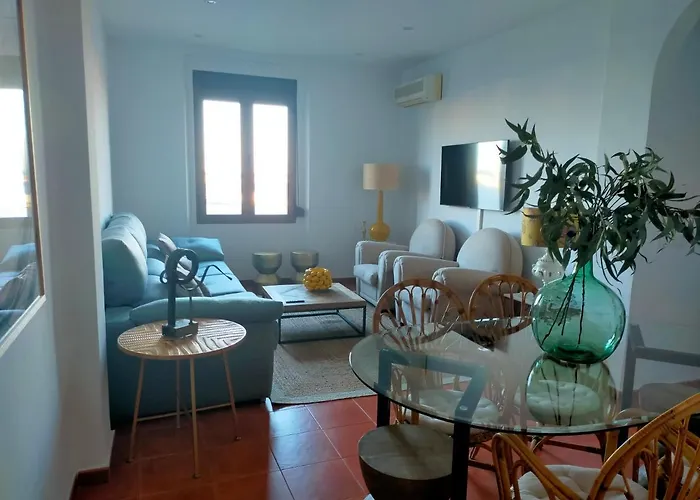Soho Views & Parking Apartment *