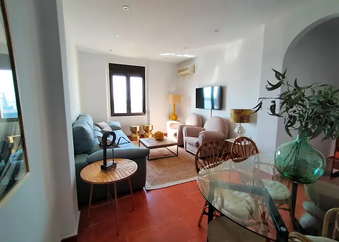 Apartment Soho Views & Parking *